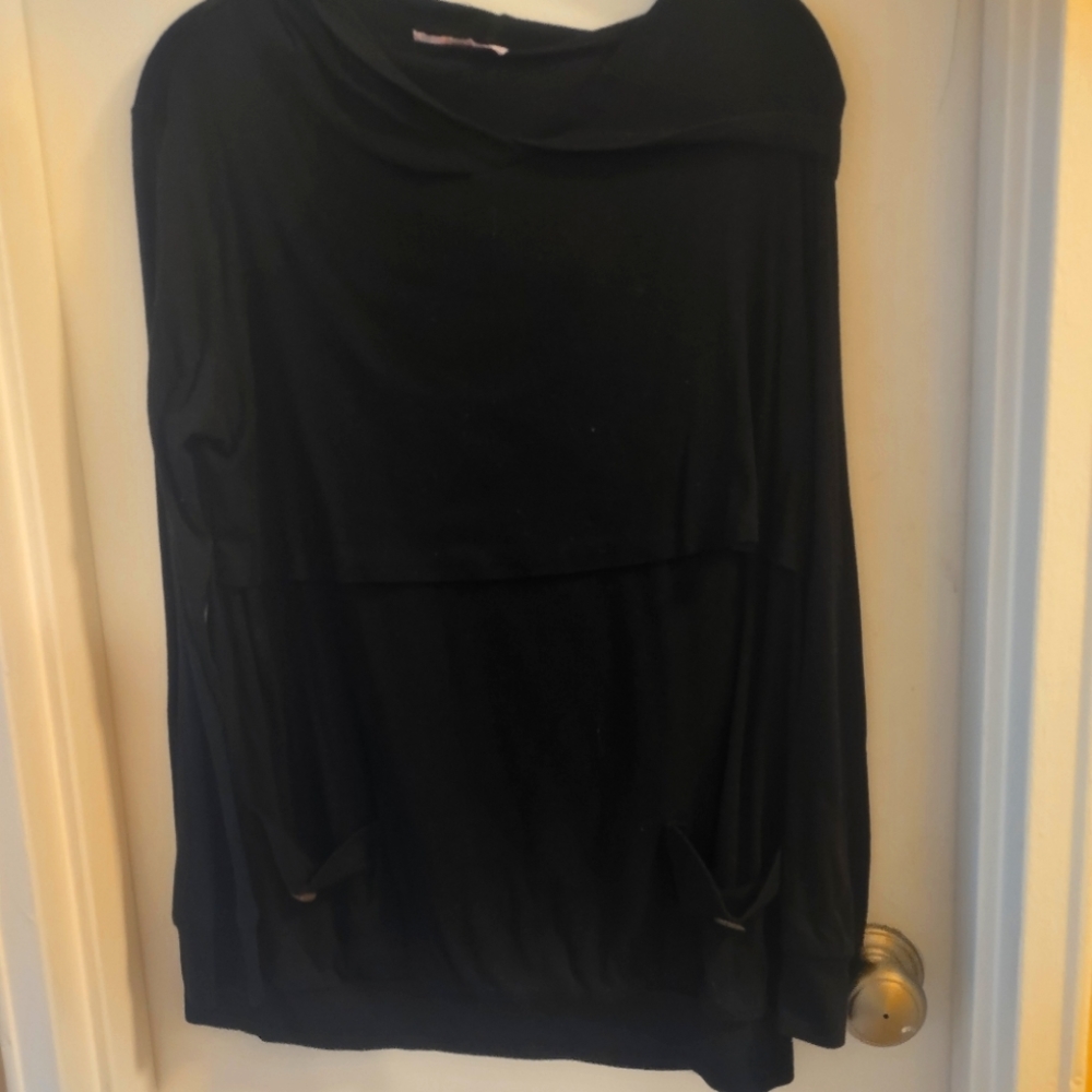 Black Nursing Sweatshirt